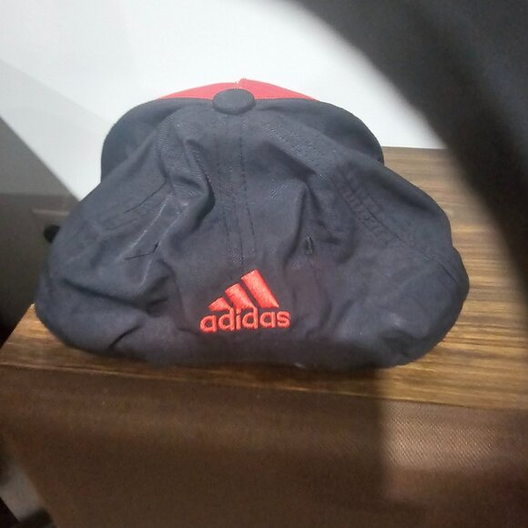 Adidas Hat for men Black and Red one size fits all - Picture 2 of 3